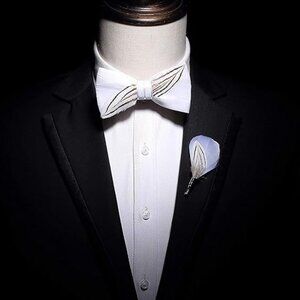 Feather Bow Tie Peacock Pre-tied